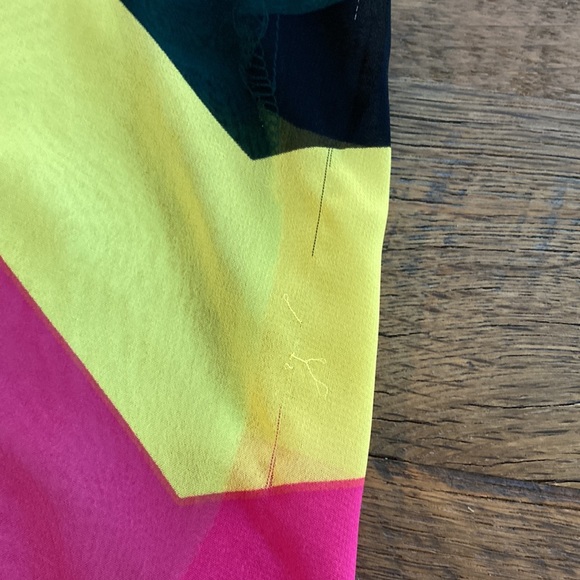 Medium sheer Tank top - Picture 3 of 4